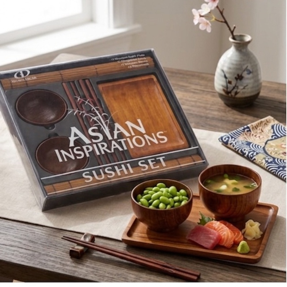 NWT: Authentic Wooden Sushi Set